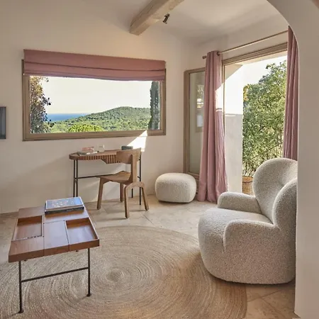 Casa Penisula Oda ve Kahvaltı 5*
